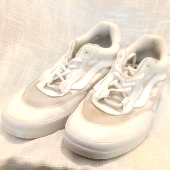 Vans Wayvee tennis shoes - Picture 3 of 6